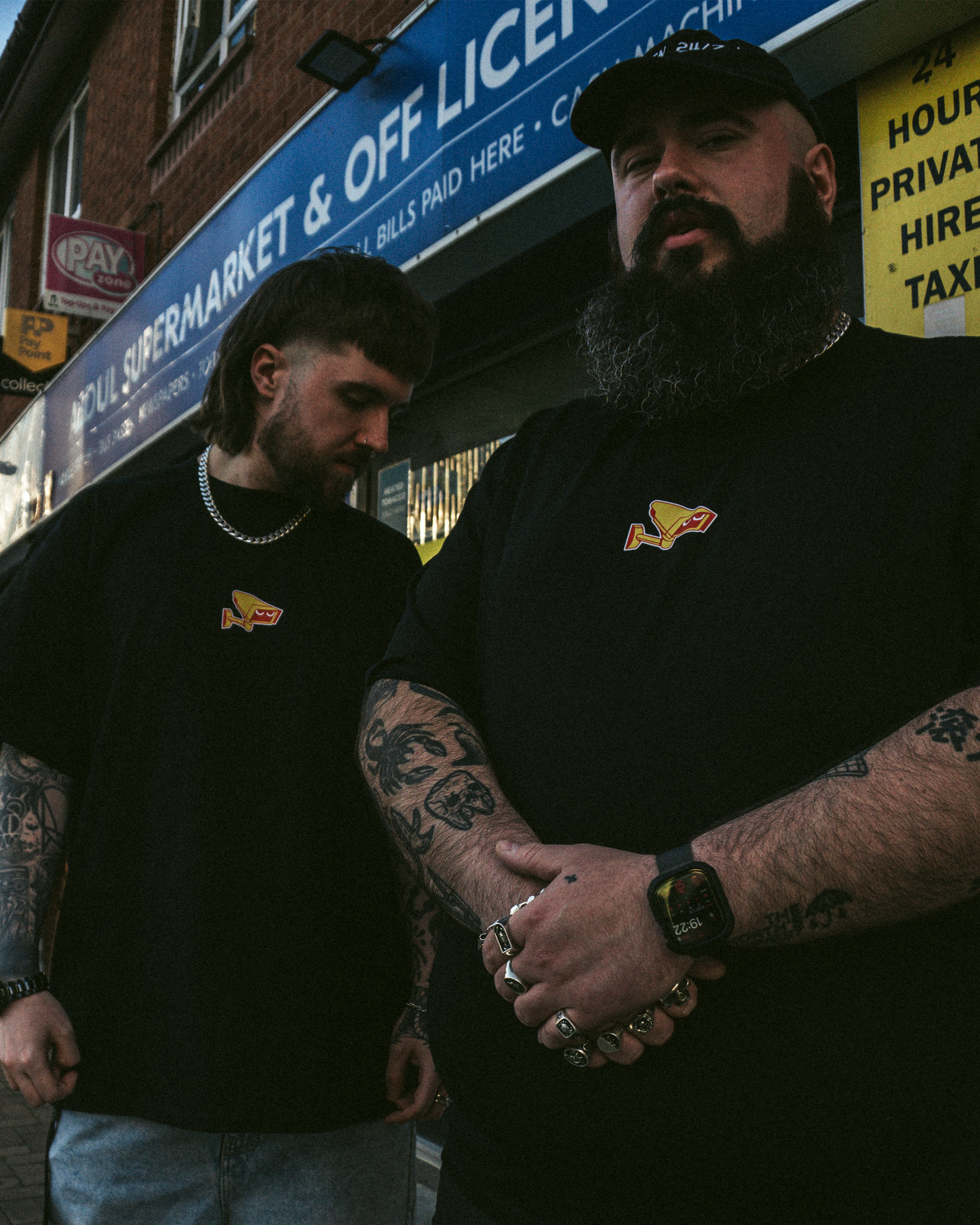 "CIGS AND SWILLS" - Oversized T-Shirt