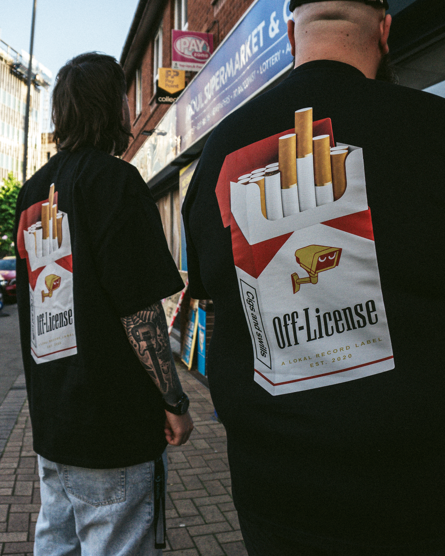"CIGS AND SWILLS" - Oversized T-Shirt